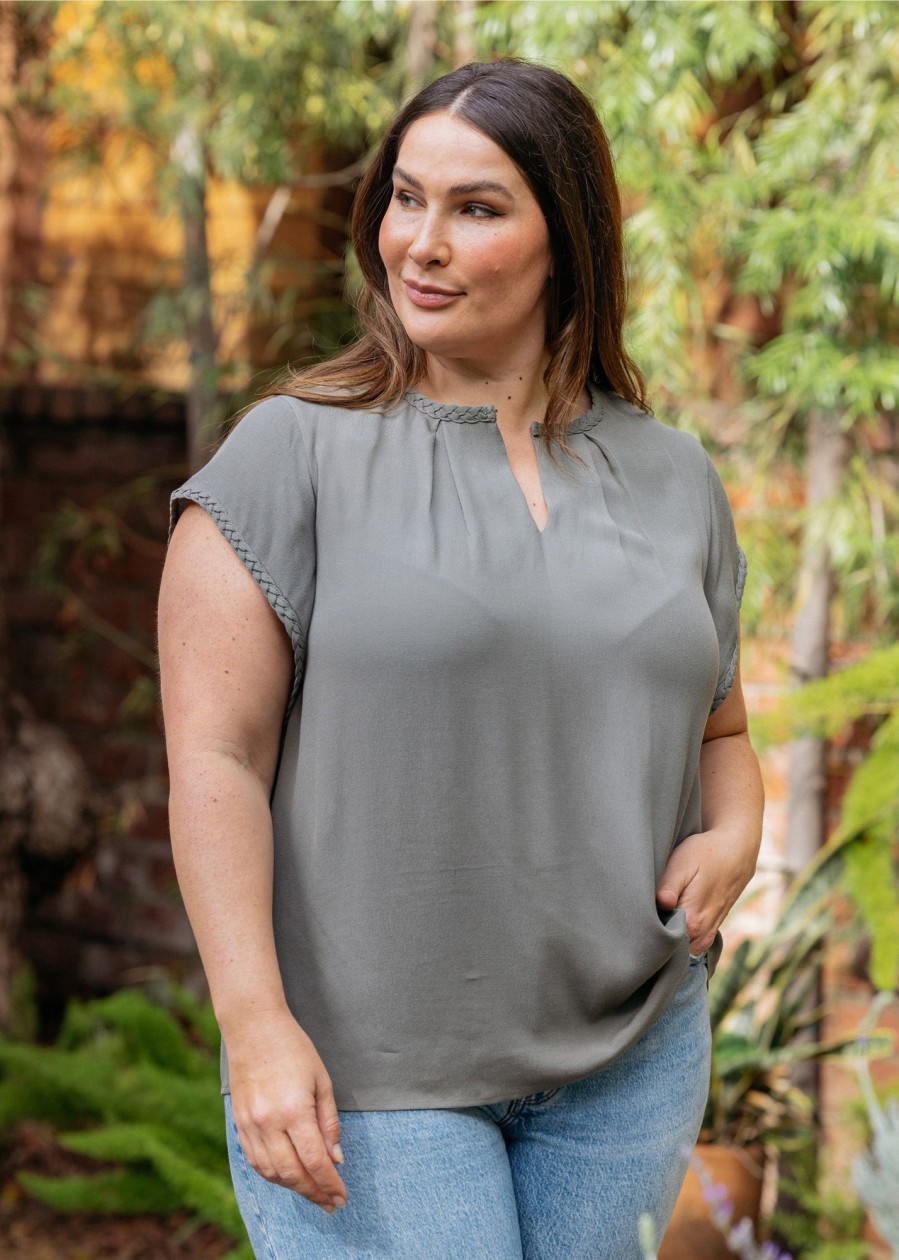 Curvy Daniel Rainn | Genesis Braided Cap Sleeve Top (Plus Size) Basil