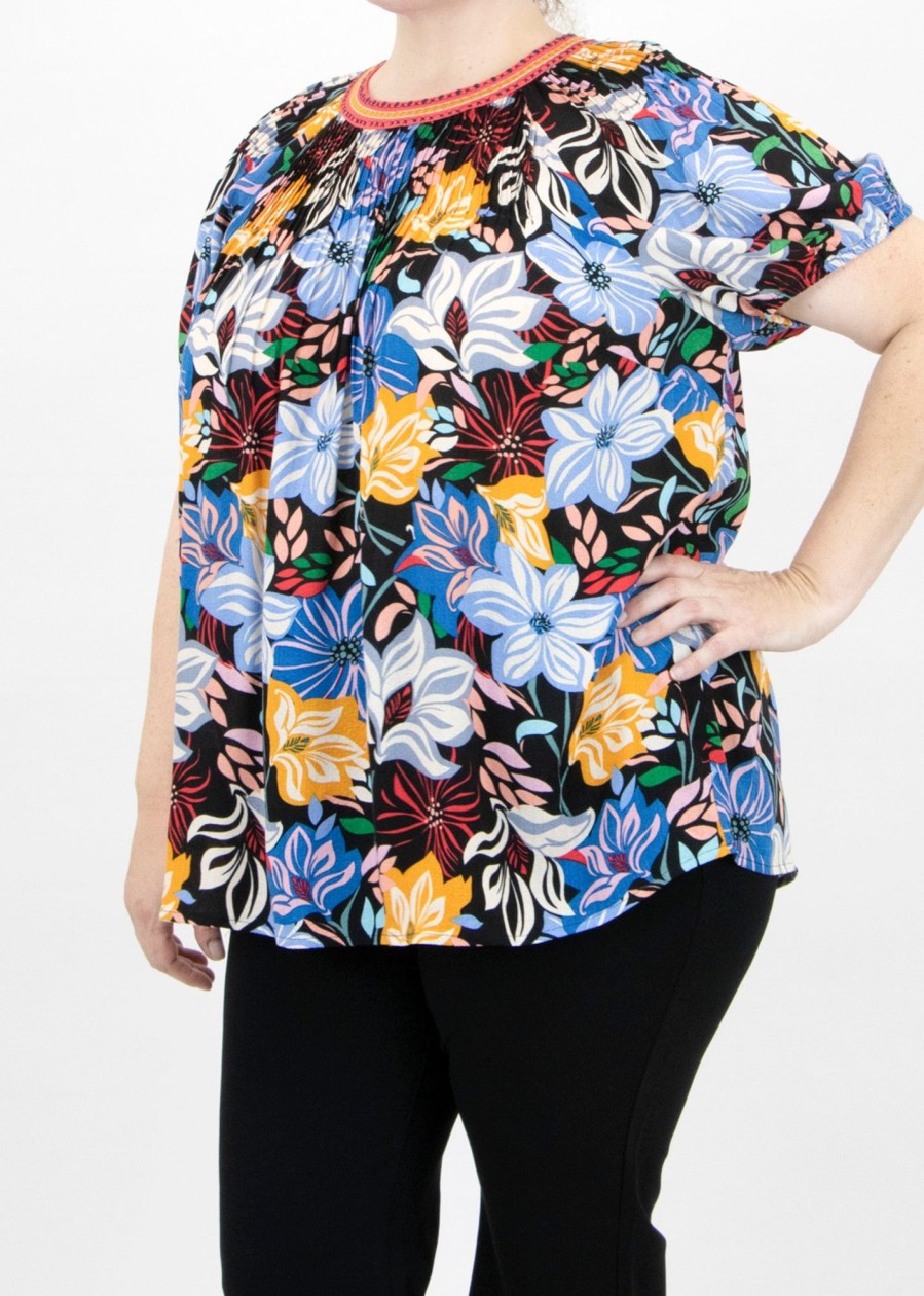 Curvy Daniel Rainn | Olivia Floral Knit Top (Plus Size) K535N Black