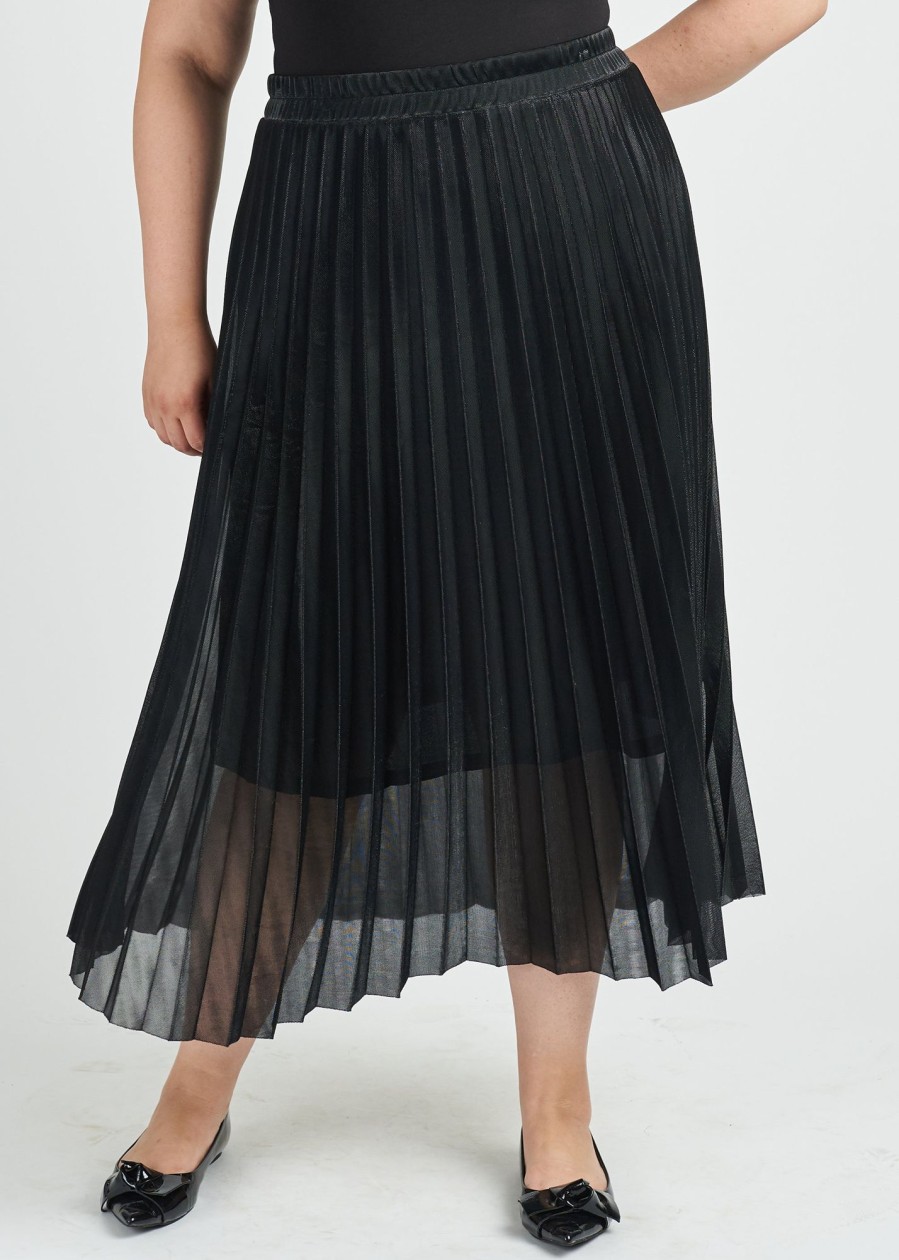 Curvy Daniel Rainn | Carolyn Pleated Maxi Skirt (Plus Size) Black