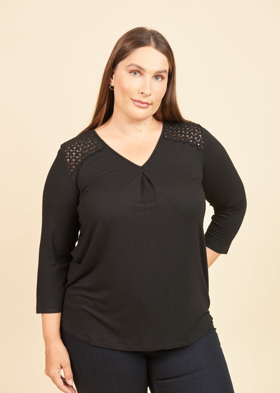 Curvy Daniel Rainn | Peyton 3/4 Sleeve Lacework Blouse (Plus Size) Black