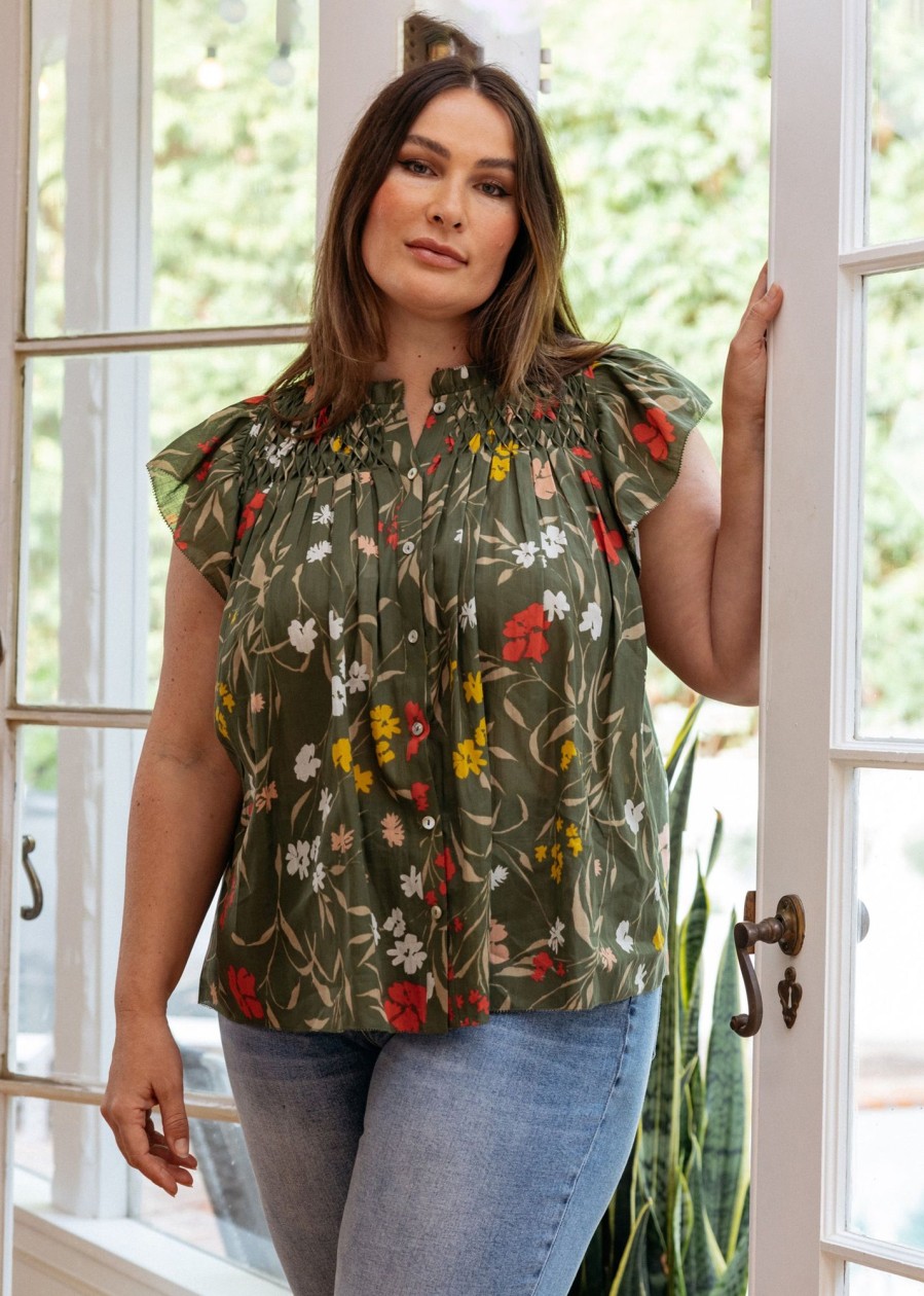 Curvy Daniel Rainn | Marissa Smocked Floral Top (Plus Size) N686 Green